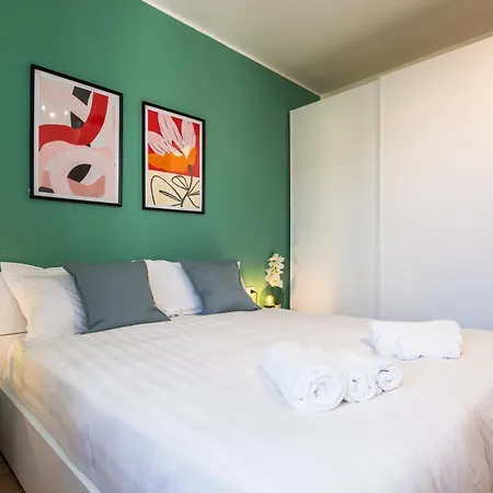 Apartamento Habesha Flats - A Quiet Retreat Just Steps From The Metro M1 Milão