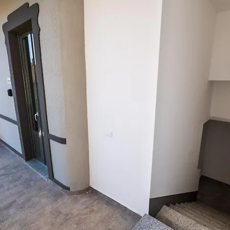 Apartamento Habesha Flats - A Quiet Retreat Just Steps From The Metro M1 Milão