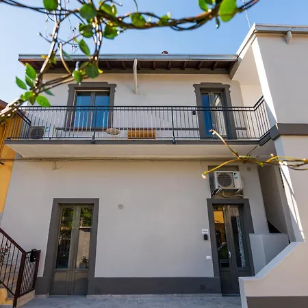 Habesha Flats - A Quiet Retreat Just Steps From The Metro M1 Apartamento *
