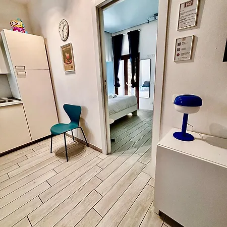 Apartamento Habesha Flats - A Quiet Retreat Just Steps From The Metro M1 *