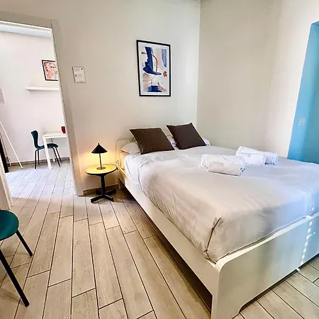 Habesha Flats - A Quiet Retreat Just Steps From The Metro M1 * Milão